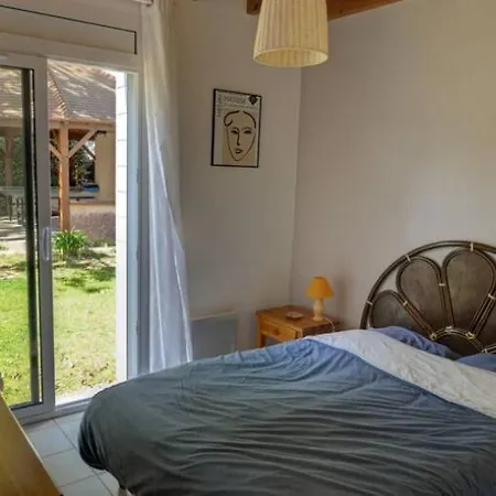 Maison Familiale Avec Acces A La *