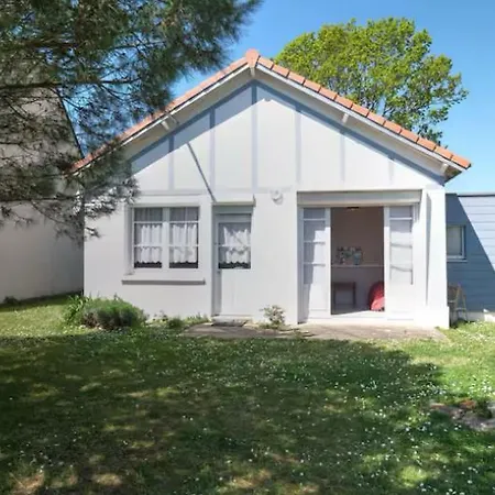 Prázdninový dům Maison Familiale Avec Acces A La