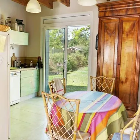 Maison Familiale Avec Acces A La *